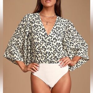 Floral V-Neck Puff Sleeve Bodysuit - Cream/Black